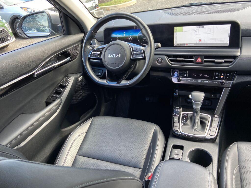 used 2024 Kia Seltos car, priced at $23,265