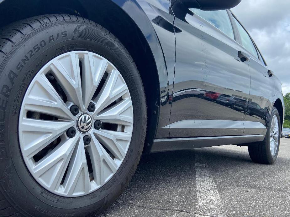 used 2019 Volkswagen Jetta car, priced at $17,595