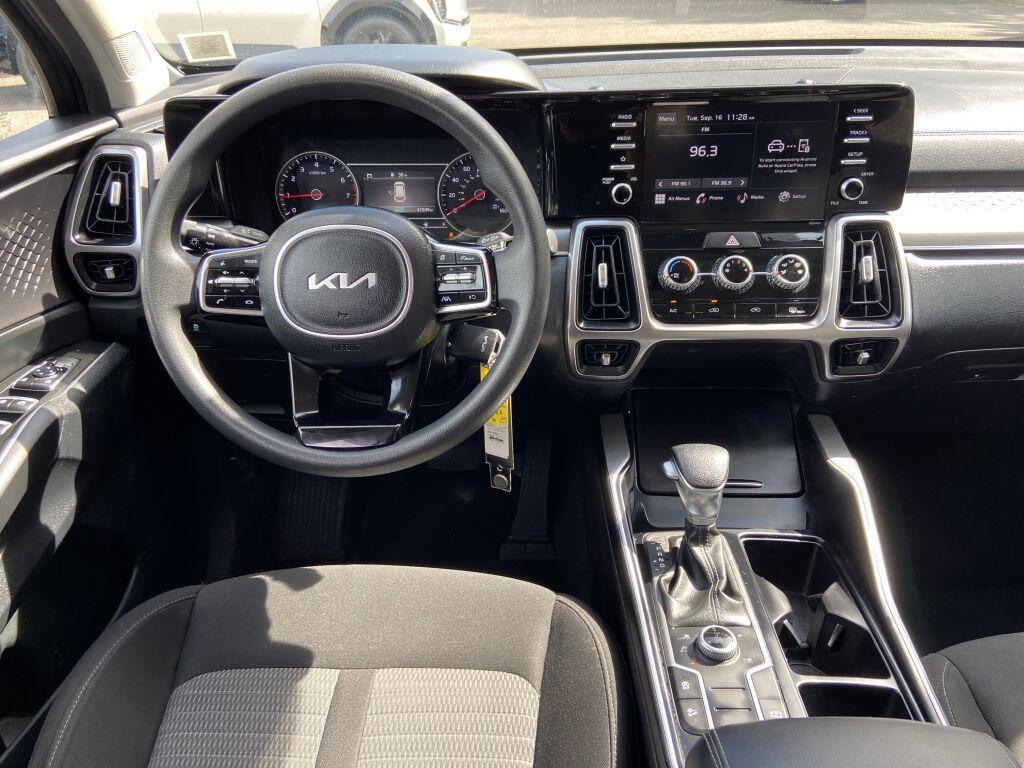 used 2022 Kia Sorento car, priced at $23,495