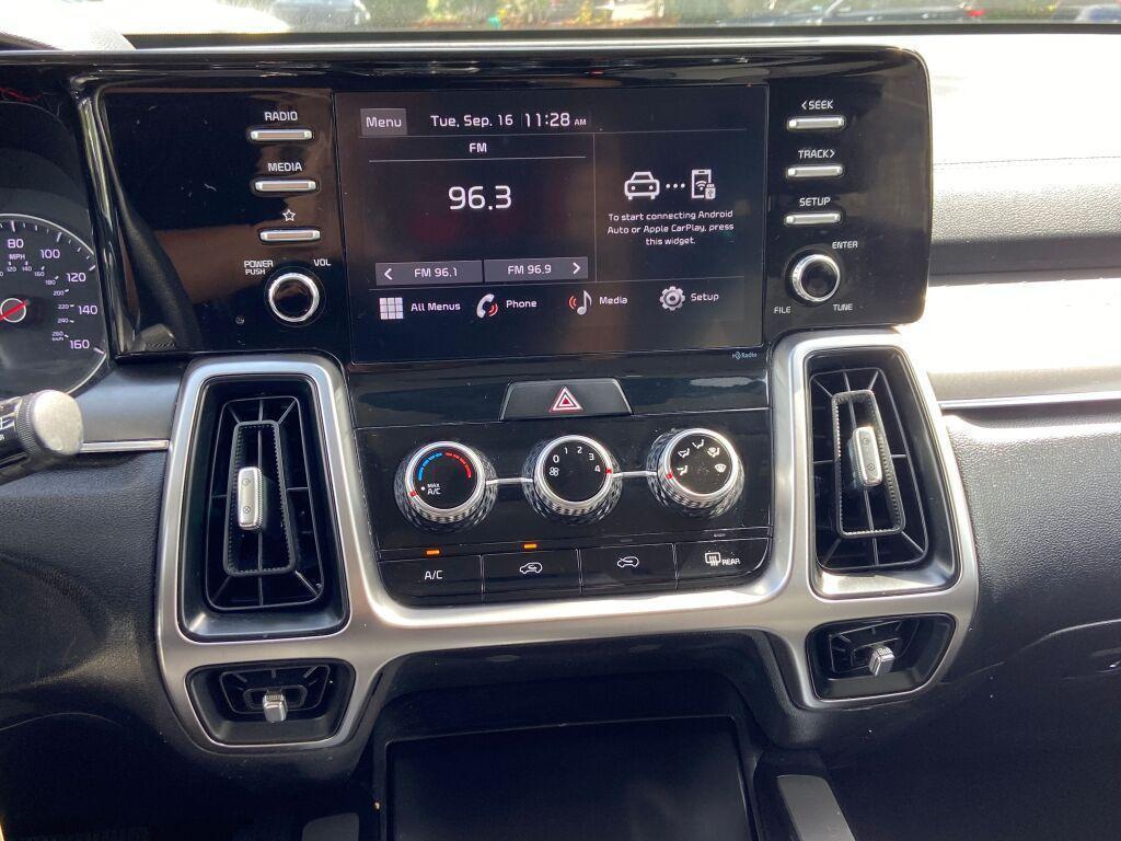 used 2022 Kia Sorento car, priced at $23,495