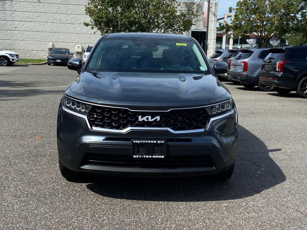 used 2022 Kia Sorento car, priced at $23,495