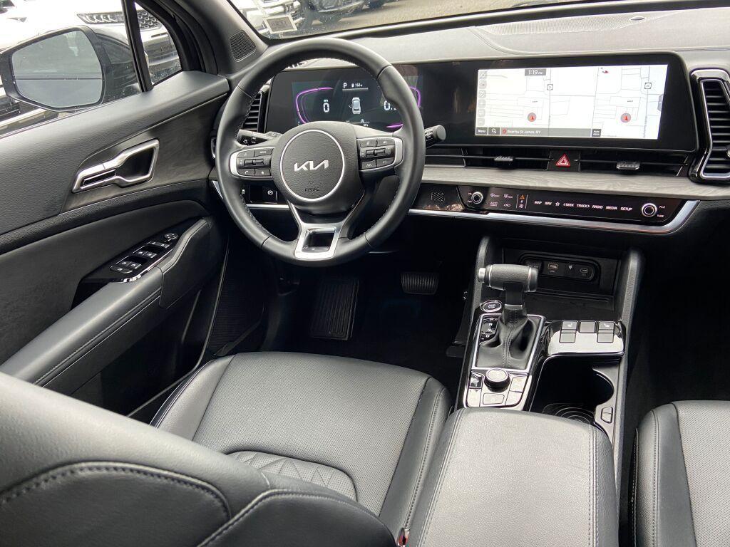 used 2025 Kia Sportage car, priced at $29,994