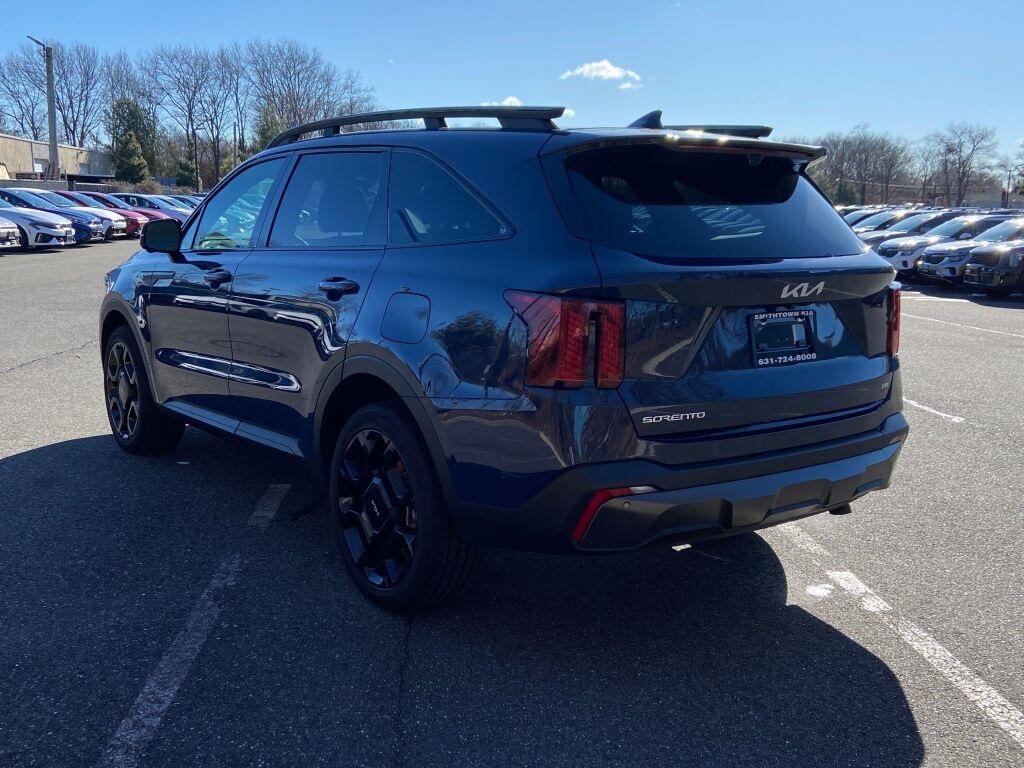 used 2024 Kia Sorento car, priced at $45,991