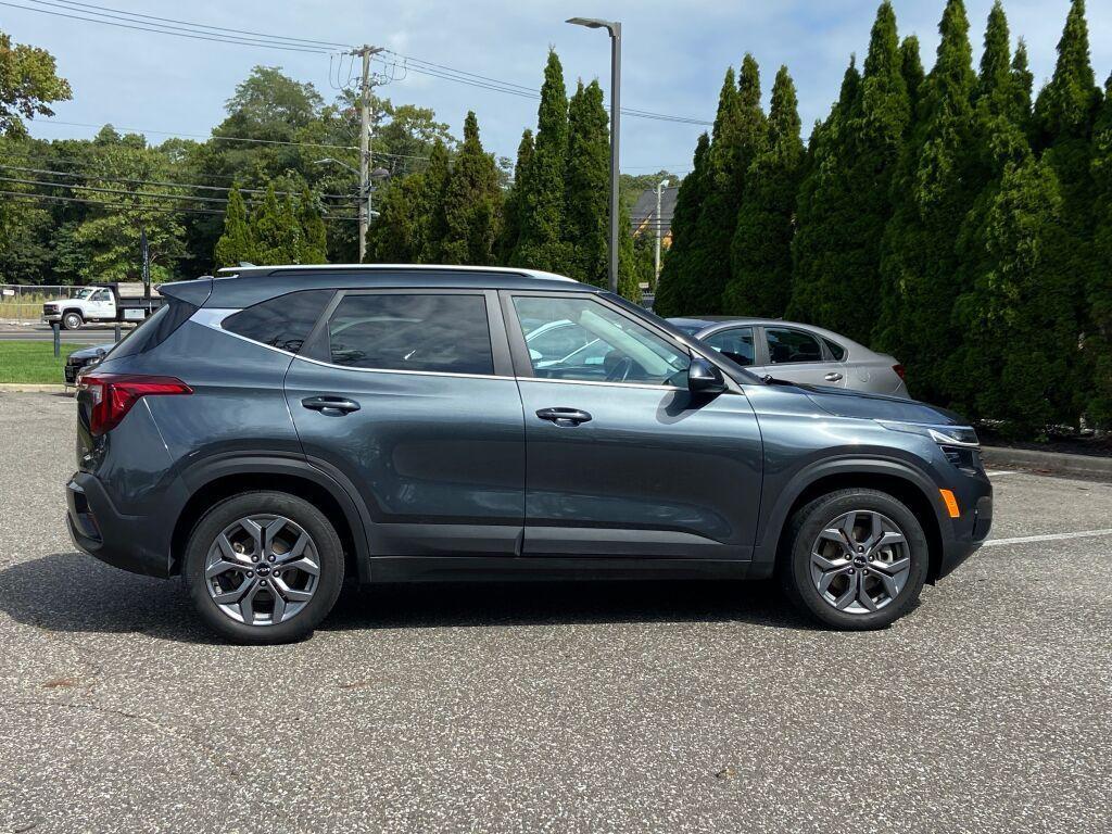 used 2024 Kia Seltos car, priced at $23,995