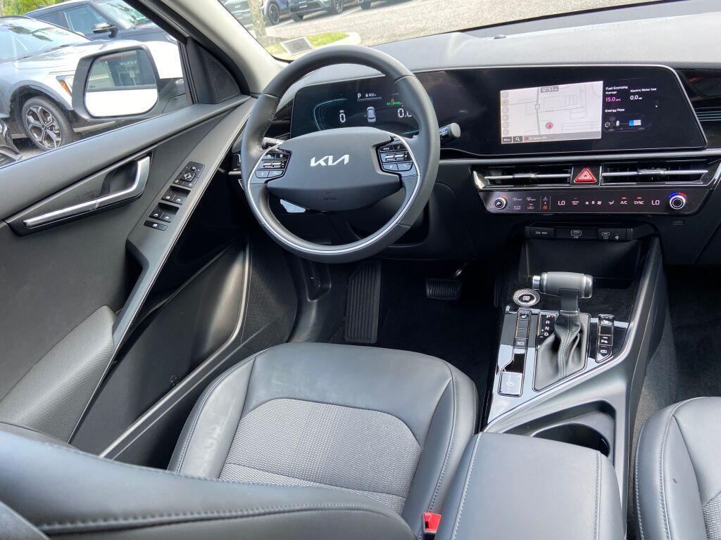 used 2024 Kia Niro car, priced at $25,671