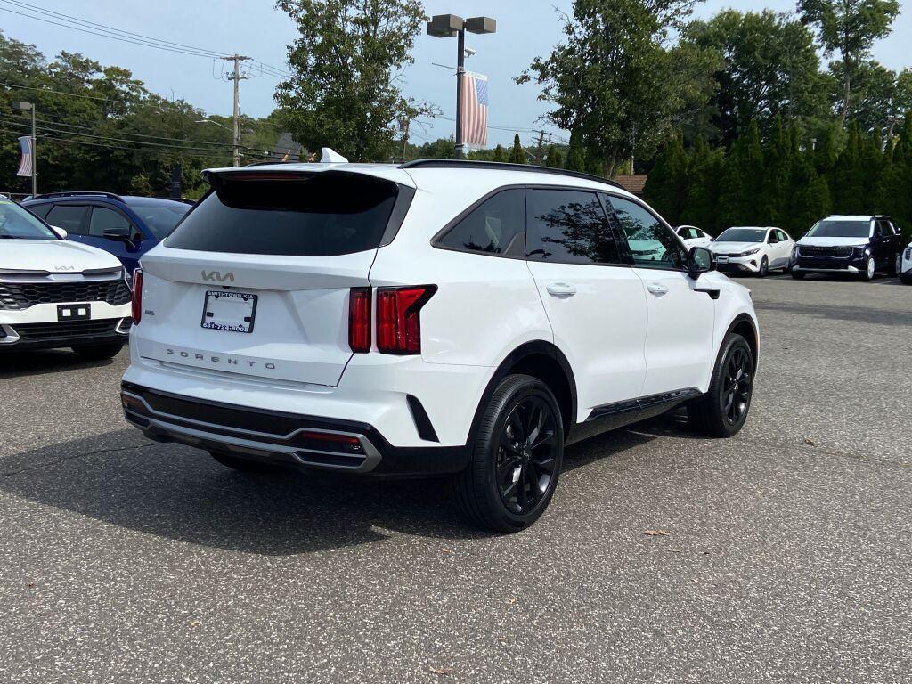 used 2022 Kia Sorento car, priced at $31,465