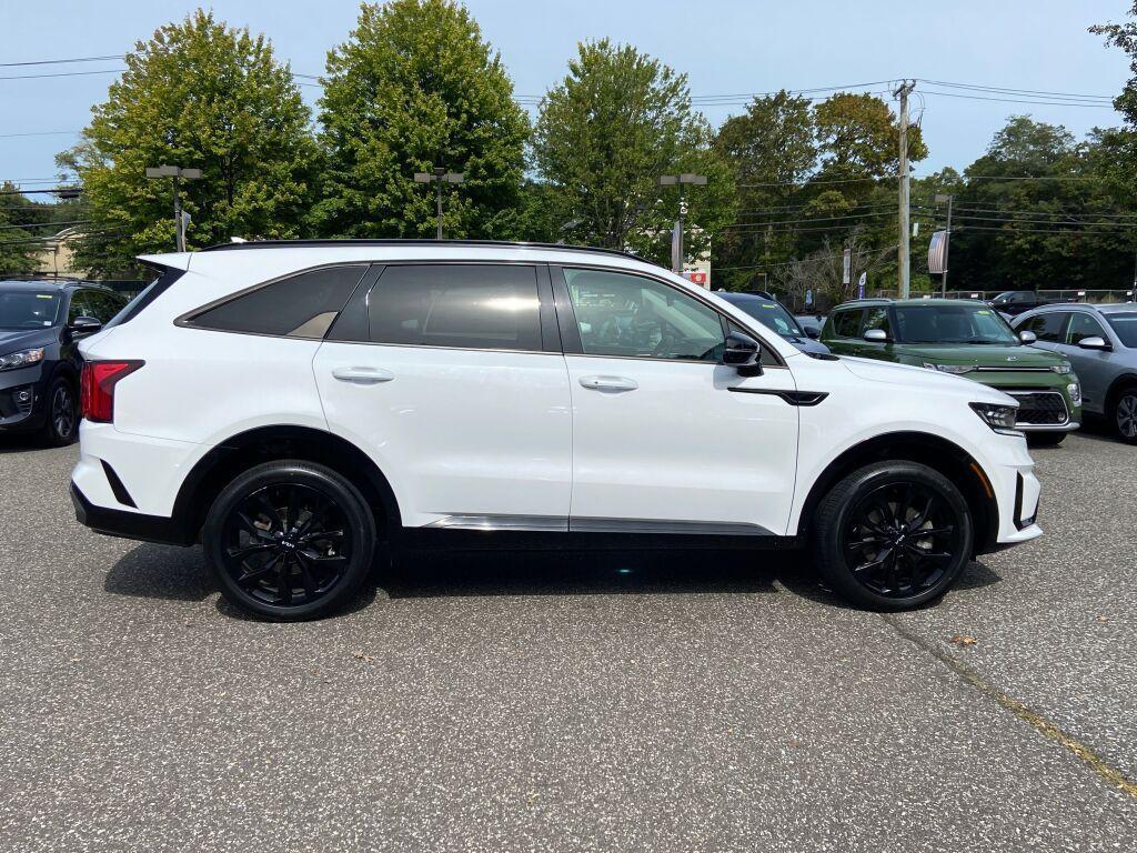used 2022 Kia Sorento car, priced at $31,465
