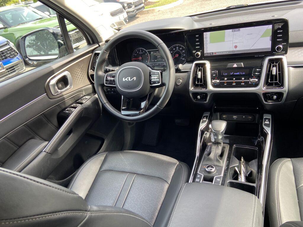 used 2022 Kia Sorento car, priced at $31,465