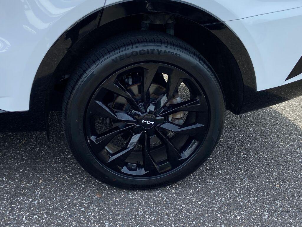 used 2022 Kia Sorento car, priced at $31,465