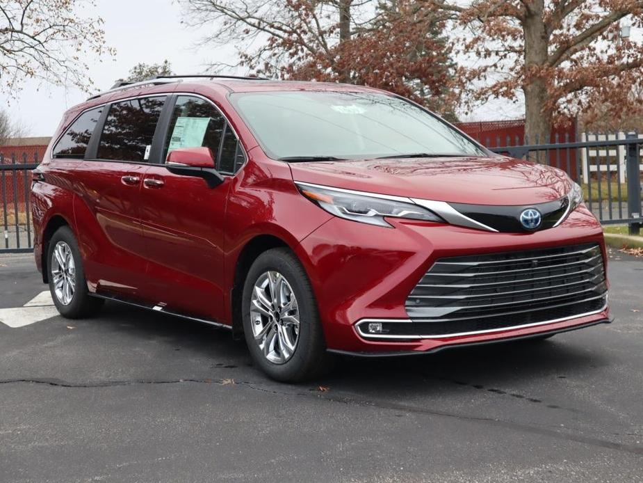 used 2022 Toyota Sienna car, priced at $54,991