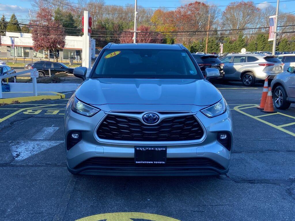 used 2024 Toyota Highlander Hybrid car, priced at $46,791