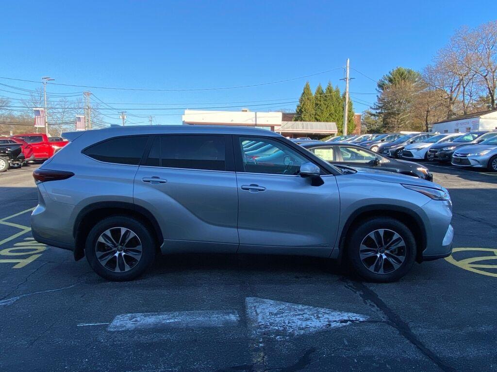 used 2024 Toyota Highlander Hybrid car, priced at $46,791