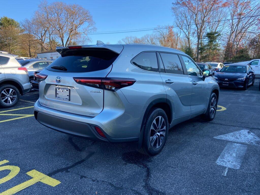 used 2024 Toyota Highlander Hybrid car, priced at $46,791