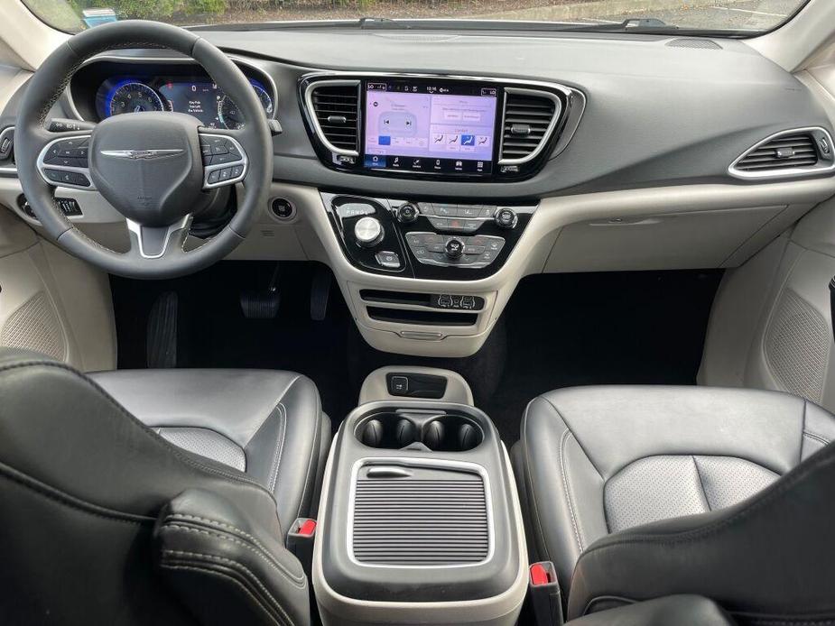 used 2023 Chrysler Pacifica car, priced at $26,395