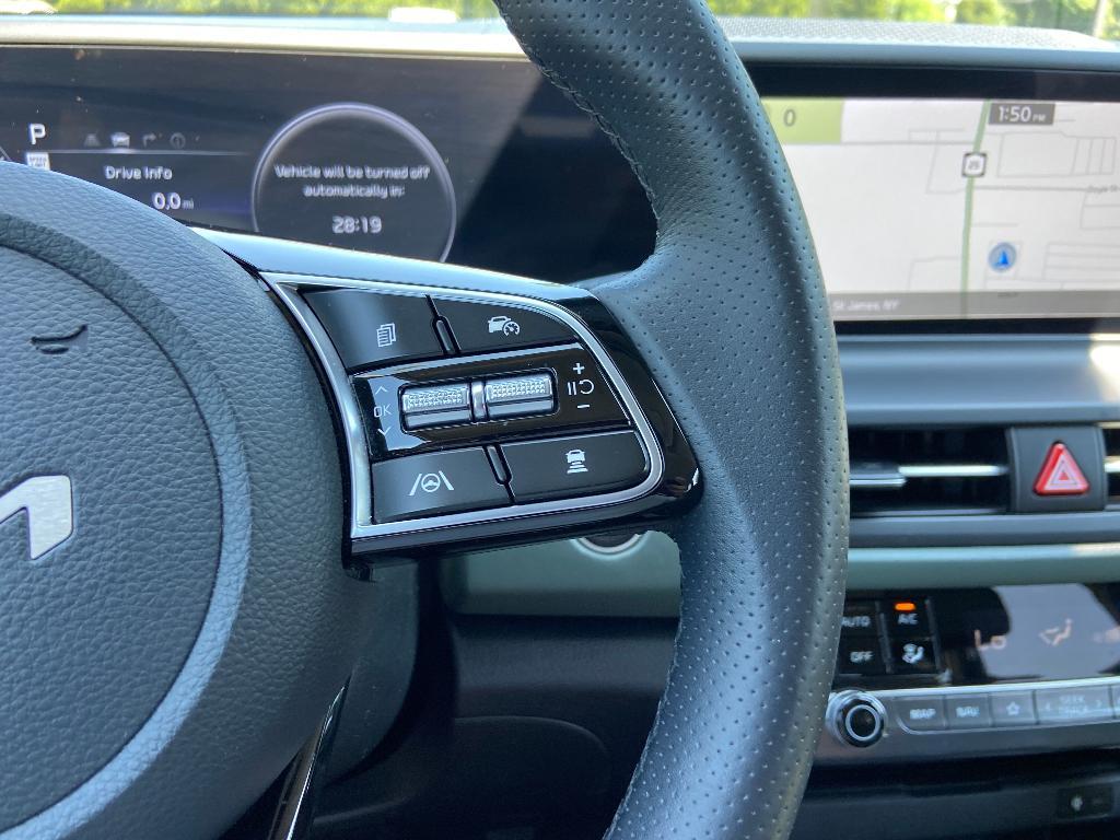 used 2024 Kia Seltos car, priced at $27,461