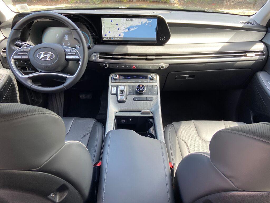 used 2024 Hyundai Palisade car, priced at $37,495