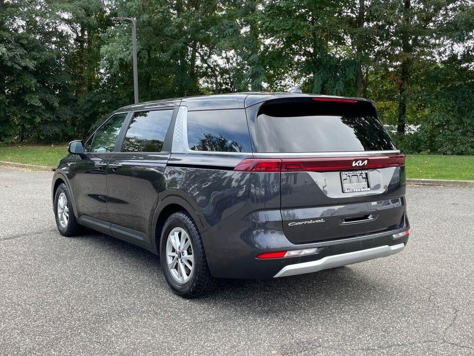 used 2022 Kia Carnival car, priced at $28,395