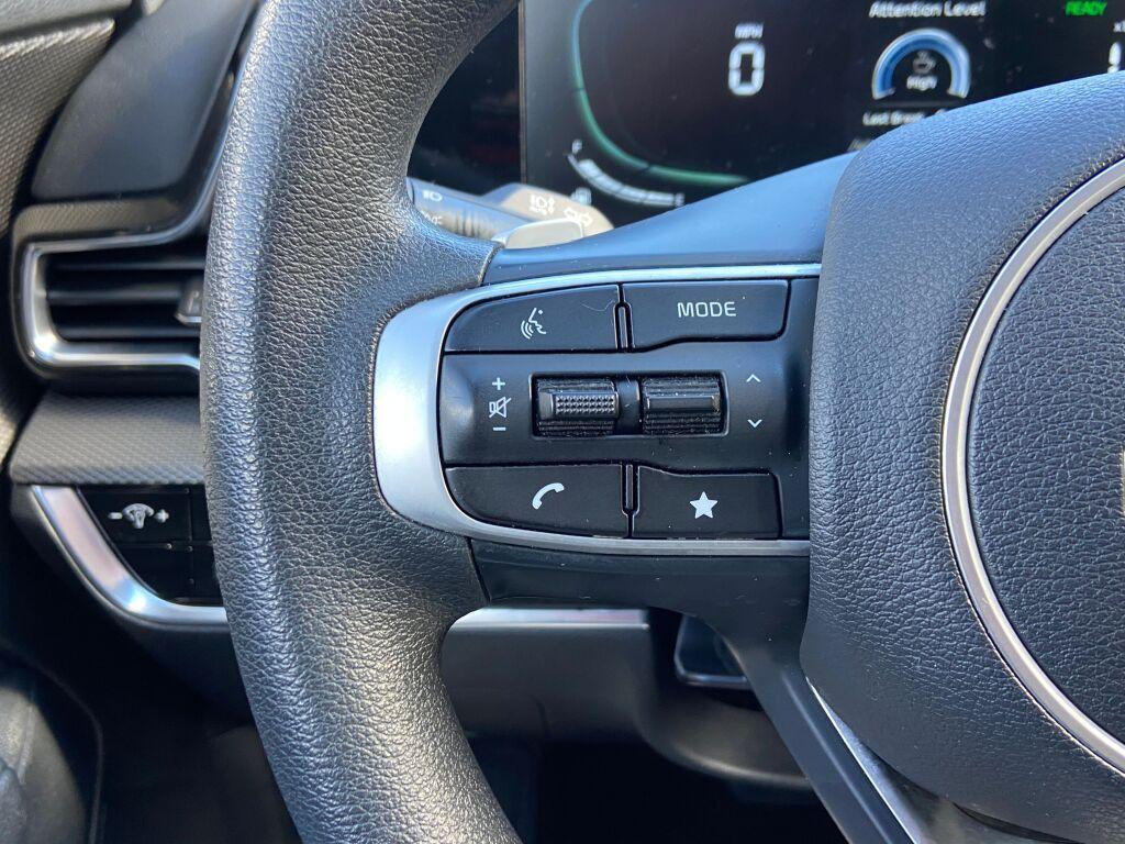 used 2023 Kia Sportage Hybrid car, priced at $23,995