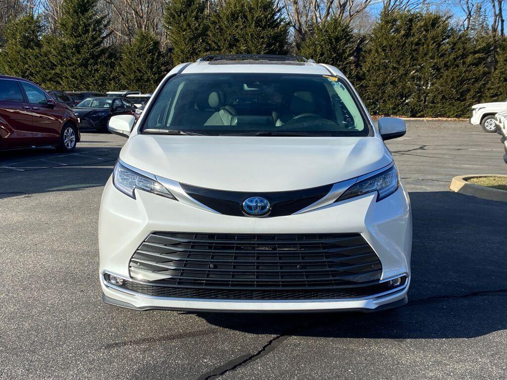 used 2024 Toyota Sienna car, priced at $61,791