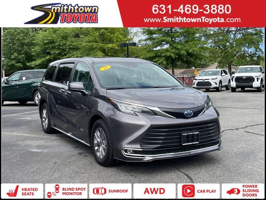 used 2023 Toyota Sienna car, priced at $53,995