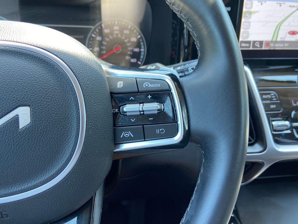 used 2022 Kia Sorento Hybrid car, priced at $29,993
