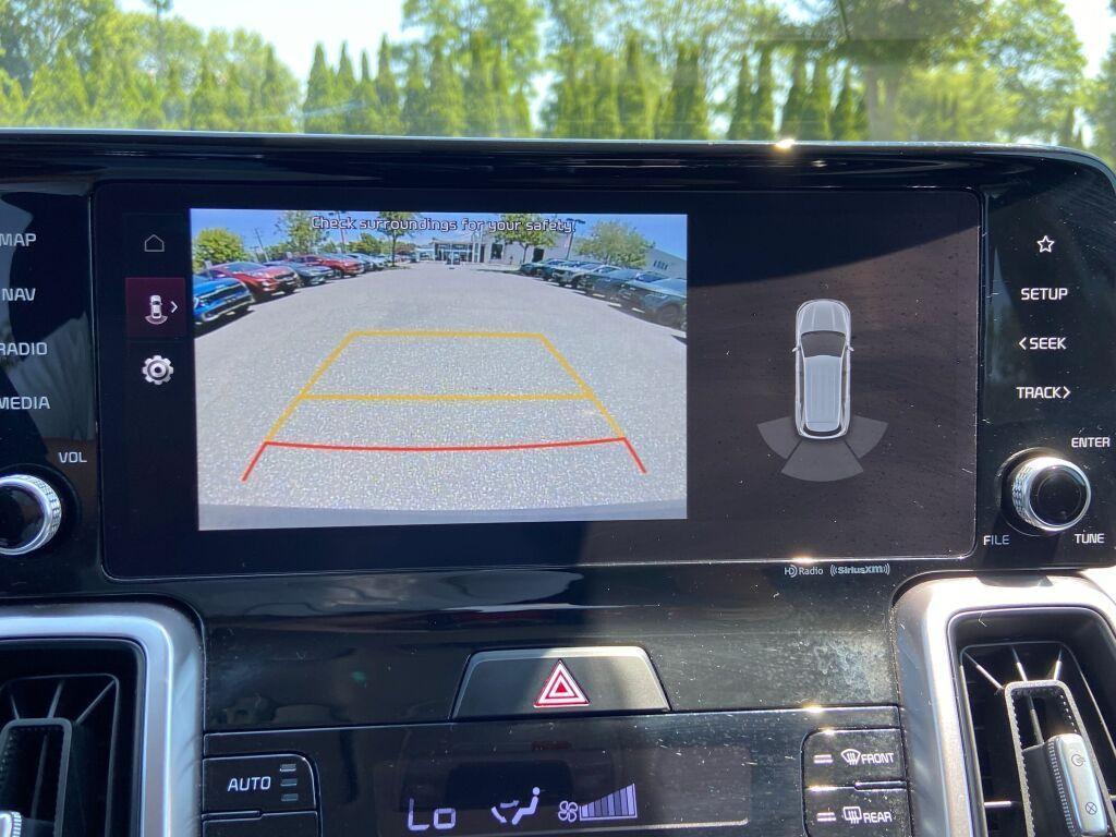used 2022 Kia Sorento Hybrid car, priced at $29,993