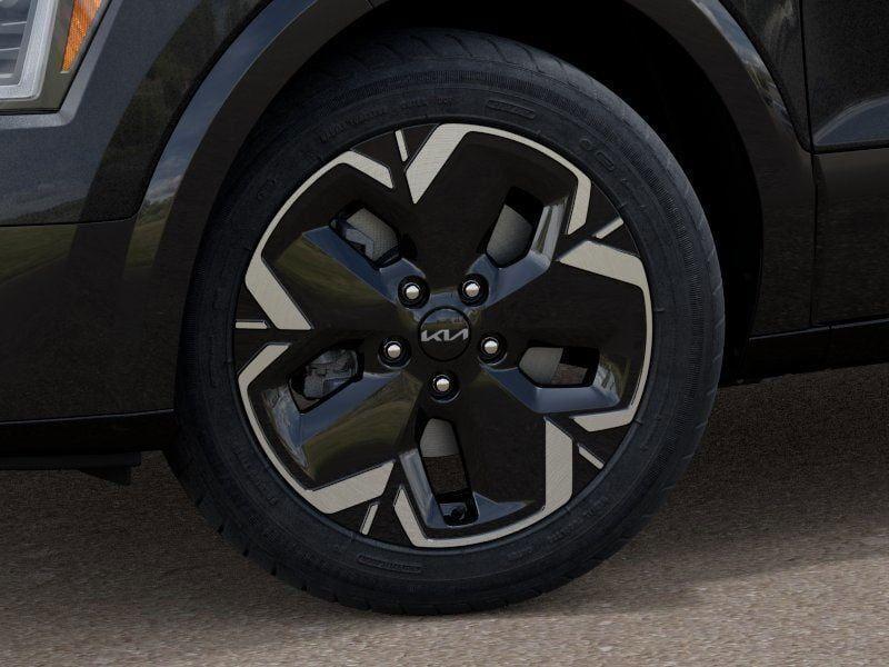 new 2025 Kia Niro EV car, priced at $42,705