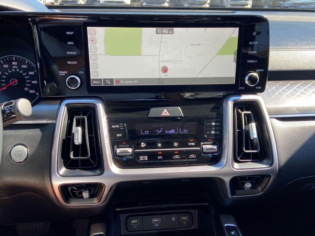 used 2023 Kia Sorento Hybrid car, priced at $29,961