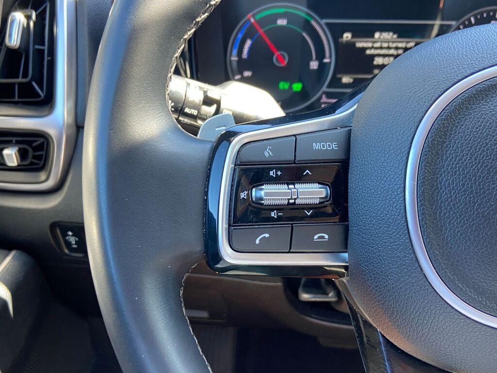 used 2023 Kia Sorento Hybrid car, priced at $29,961