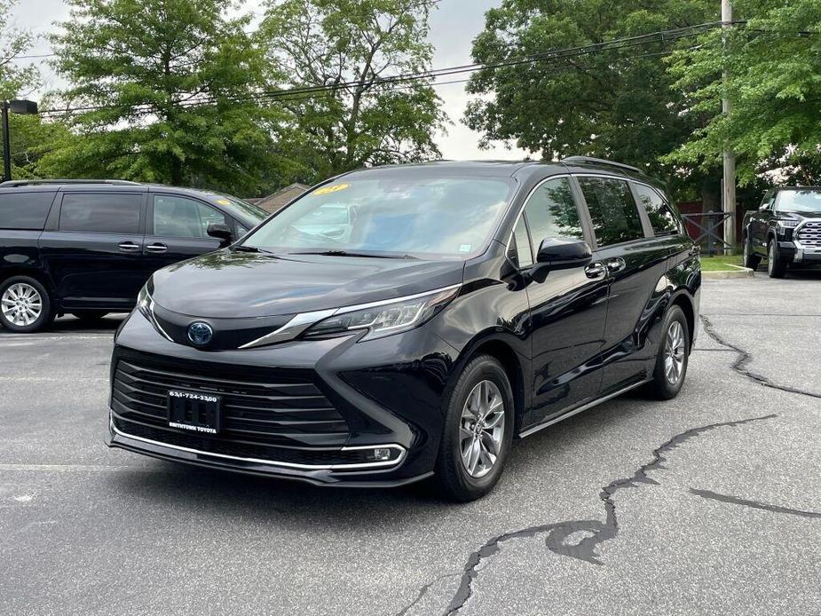 used 2023 Toyota Sienna car, priced at $42,791