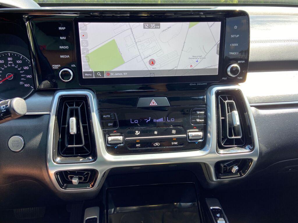 used 2022 Kia Sorento car, priced at $31,294