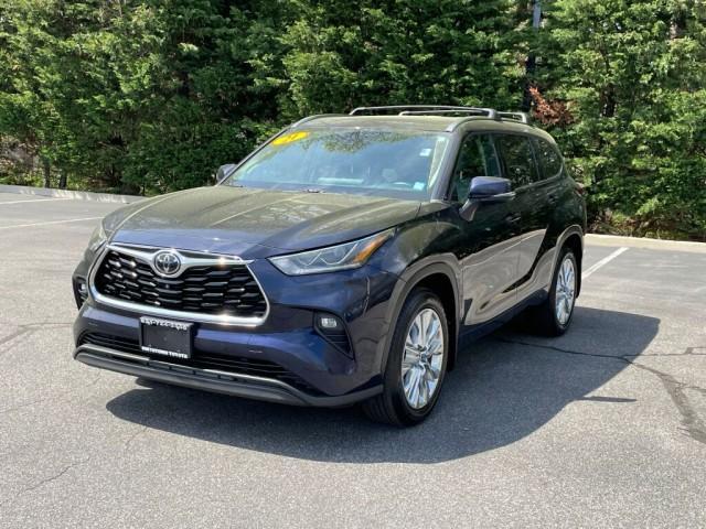 used 2021 Toyota Highlander car, priced at $39,791