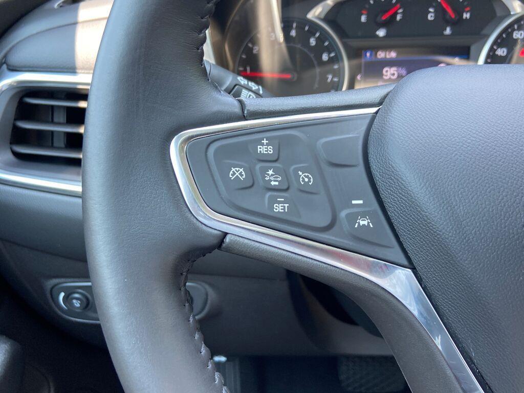 used 2021 Chevrolet Equinox car, priced at $18,995