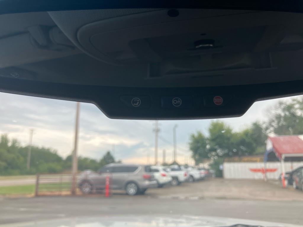 used 2018 Chevrolet Suburban car, priced at $22,395