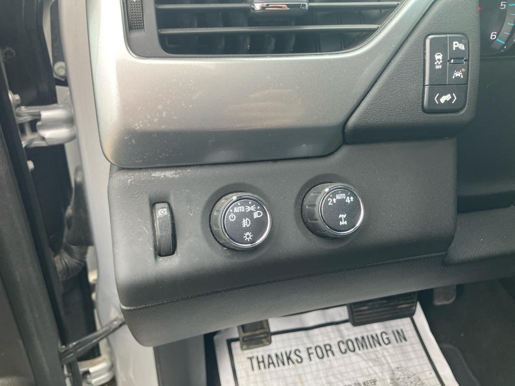 used 2018 Chevrolet Suburban car, priced at $22,395