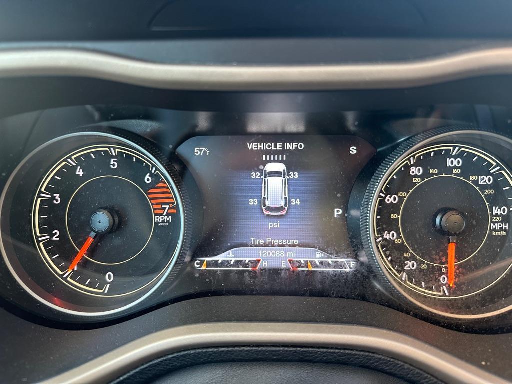 used 2018 Jeep Cherokee car, priced at $12,995