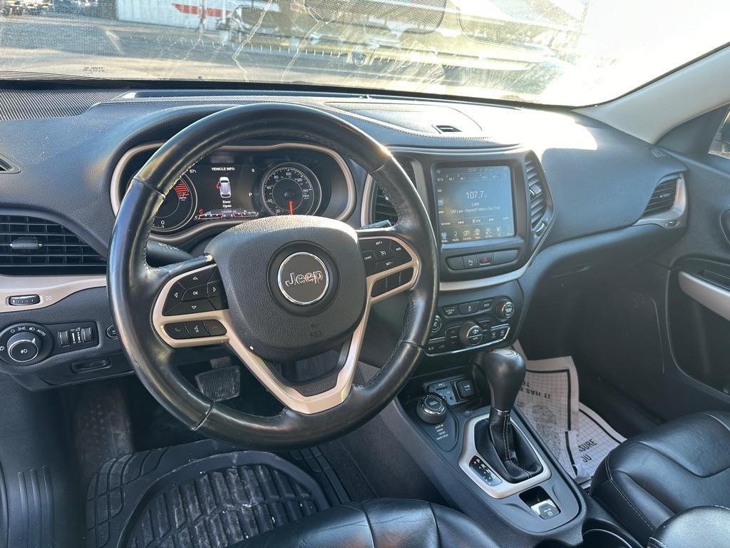 used 2018 Jeep Cherokee car, priced at $12,995