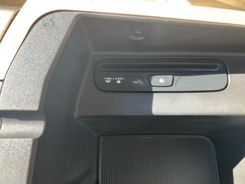 used 2013 Ram 1500 car, priced at $17,995