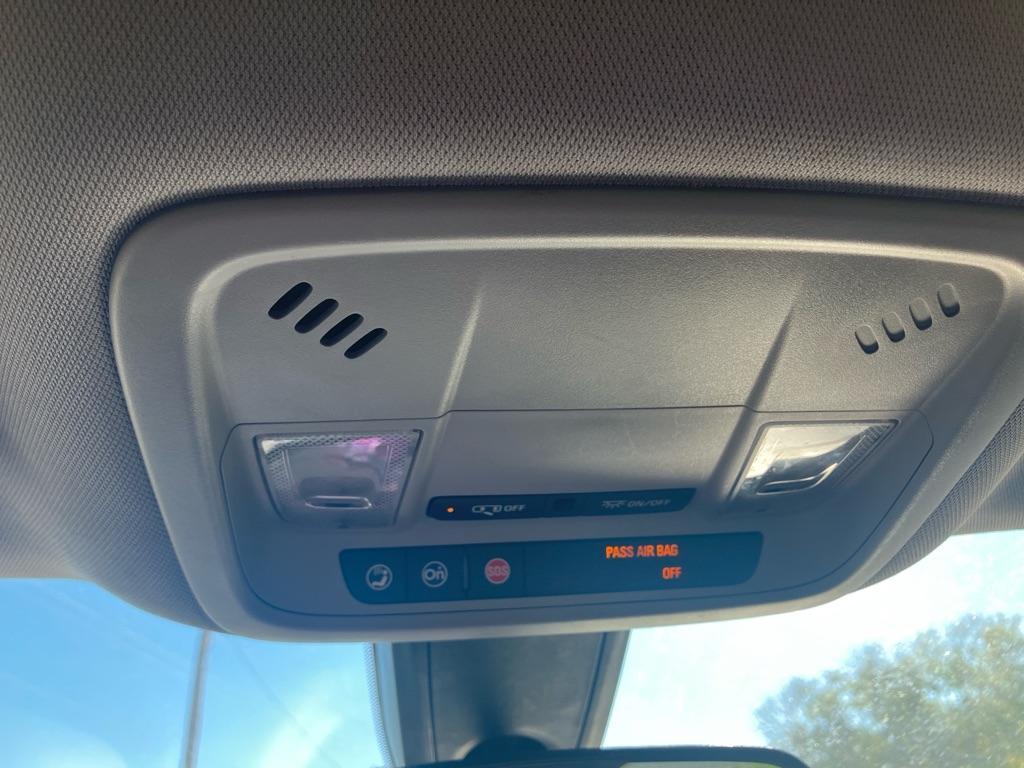 used 2017 Chevrolet Malibu car, priced at $10,595