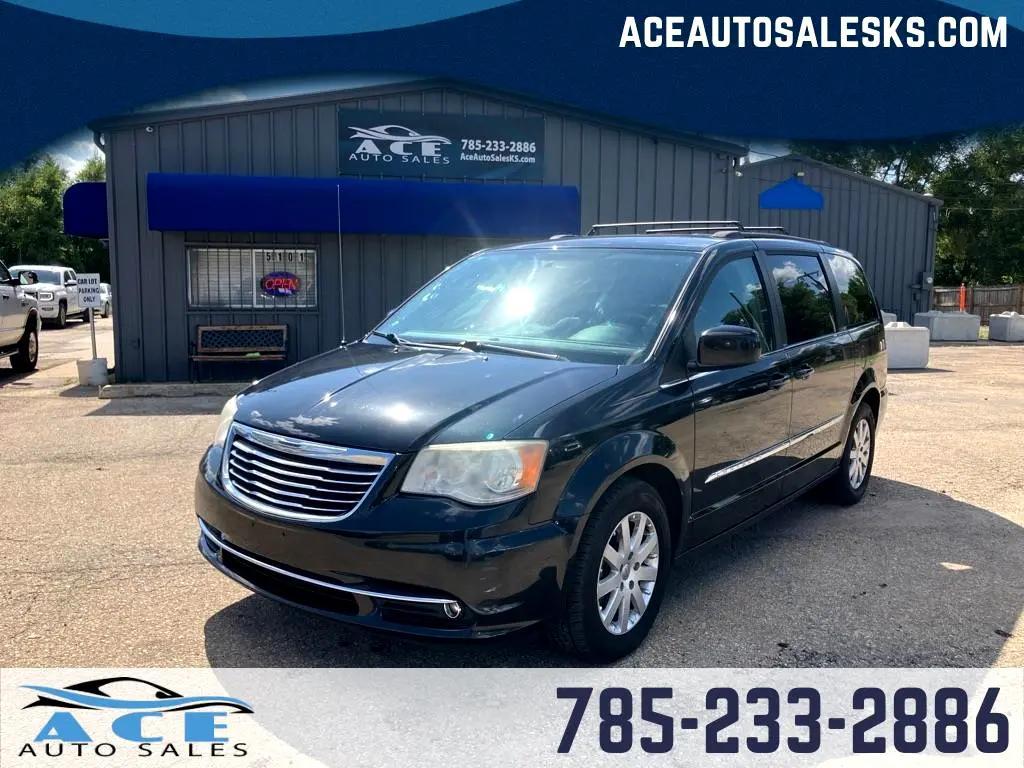 used 2014 Chrysler Town & Country car, priced at $6,495