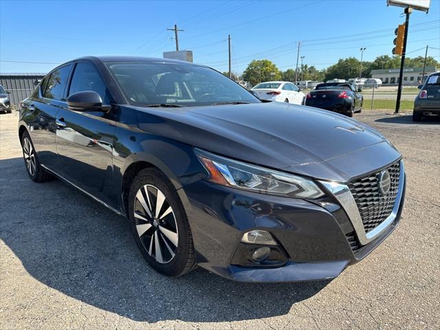 used 2019 Nissan Altima car, priced at $17,995