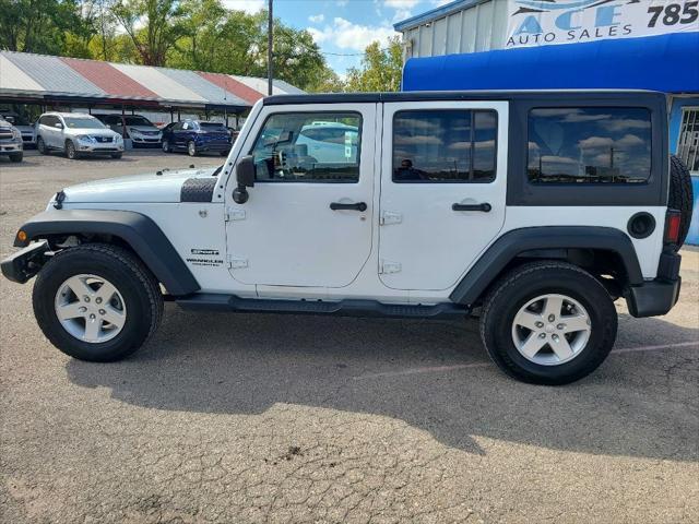 used 2015 Jeep Wrangler Unlimited car, priced at $17,995