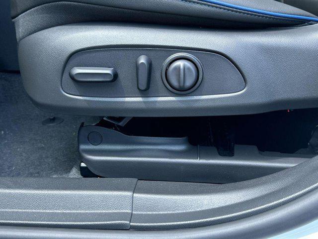 new 2025 Buick Envista car, priced at $27,500