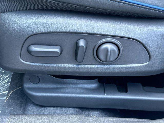 new 2025 Buick Envista car, priced at $27,000