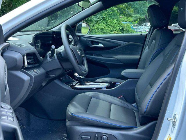 new 2025 Buick Envista car, priced at $27,000