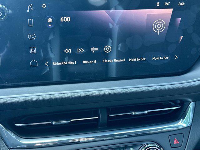 new 2025 Buick Envista car, priced at $24,000