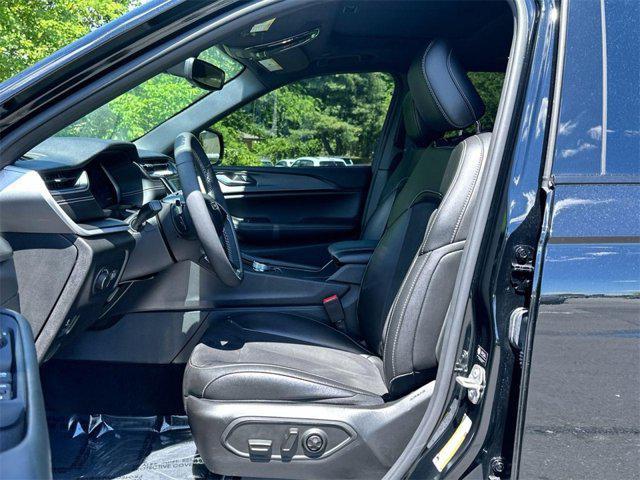 used 2024 Jeep Grand Cherokee car, priced at $34,500