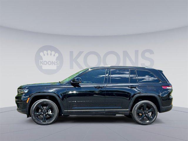 used 2024 Jeep Grand Cherokee car, priced at $34,500