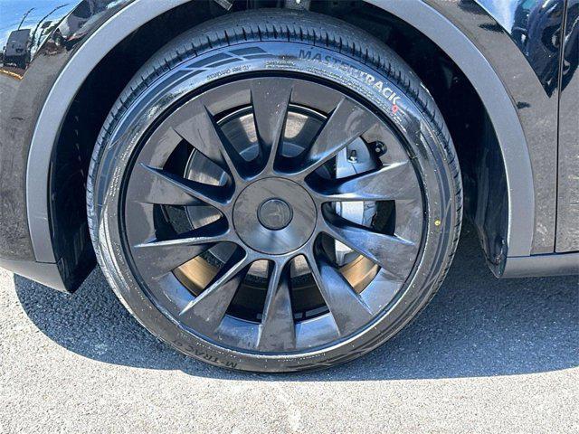 used 2024 Tesla Model Y car, priced at $31,000