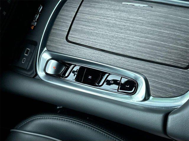 used 2024 Buick Enclave car, priced at $37,000